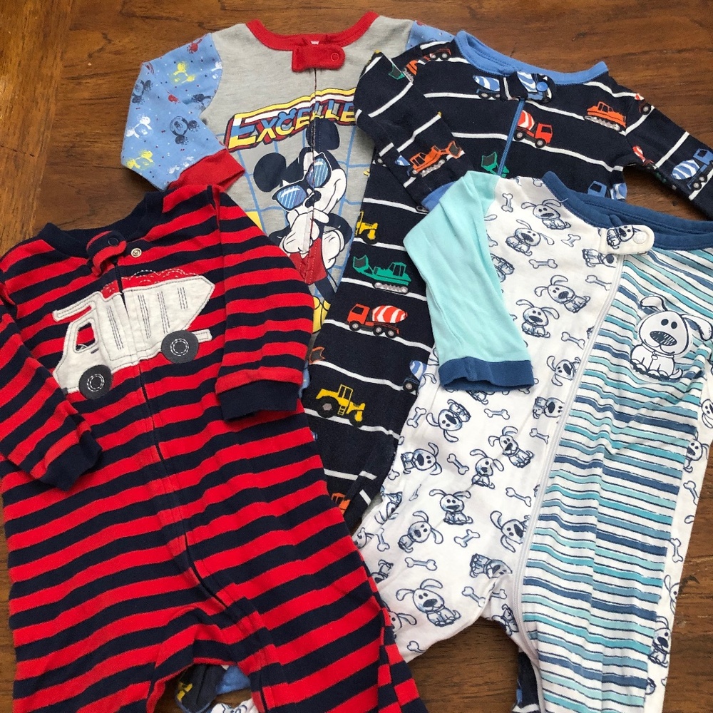 Boys 6-9 month Footed Sleepers